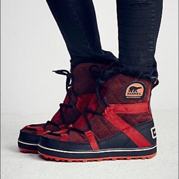 sorel glacy explorer shortie boot